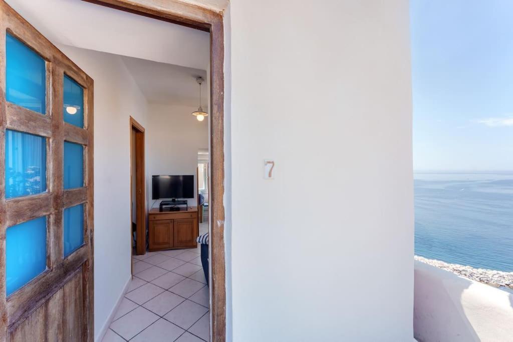 La Casa Di Nina A Corricella Apartment Procida Exterior photo